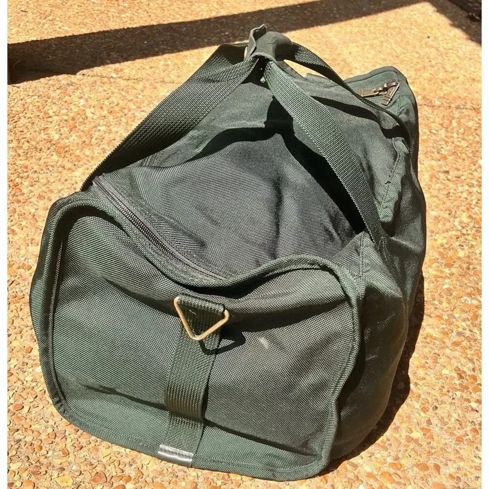 TUMI West Green Ballistic Nylon Large Duffel Travel Gym Weekender Carry On Bag